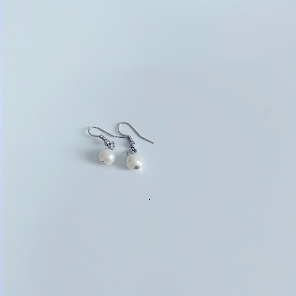Elegant Pearl Drop Earrings
